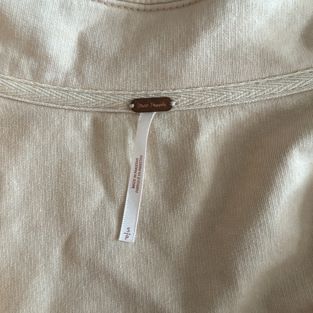 Ruby Jacket - Picture 4 of 4